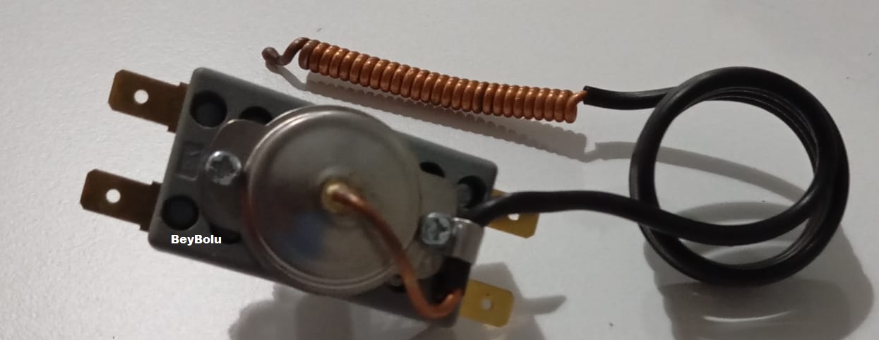 https://www.fullyedekparca.com/Demirdöküm Uyumlu Termosifon Limit Termostat , 100 Derece Emniyet Sabit Termostat