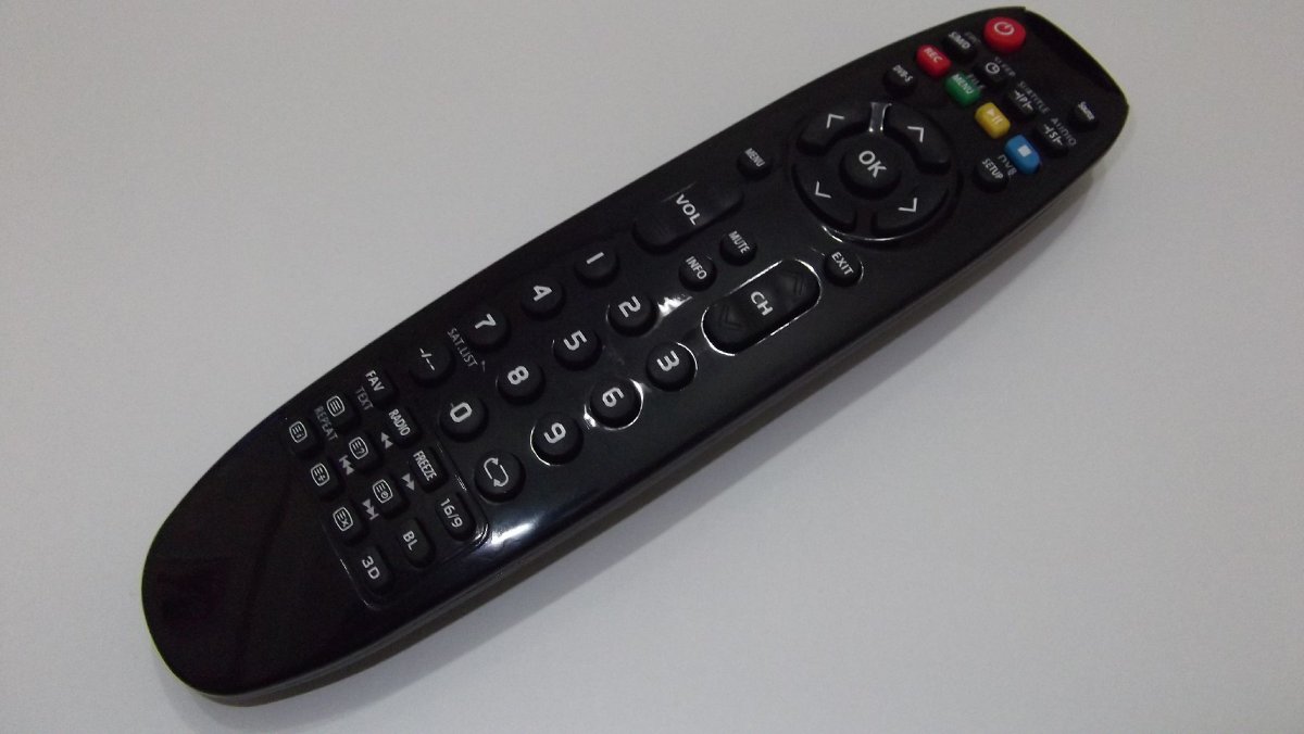 https://www.fullyedekparca.com/Axen 3D Kumandası Led Lcd Tv Kumandası Bombeli Siyah