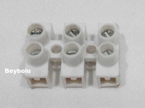 https://www.fullyedekparca.com/Isıya Dayanıklı No 1 Kliemens Tost Makinesi Kablo Giriş Klemensi