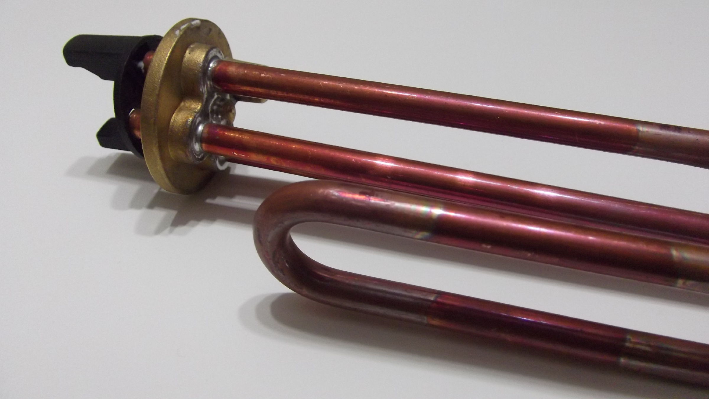 Ariston Elektrikli Termosifon Bakır Rezistans Çıkıntılı , Vidalı , Titanyum Rezistansı