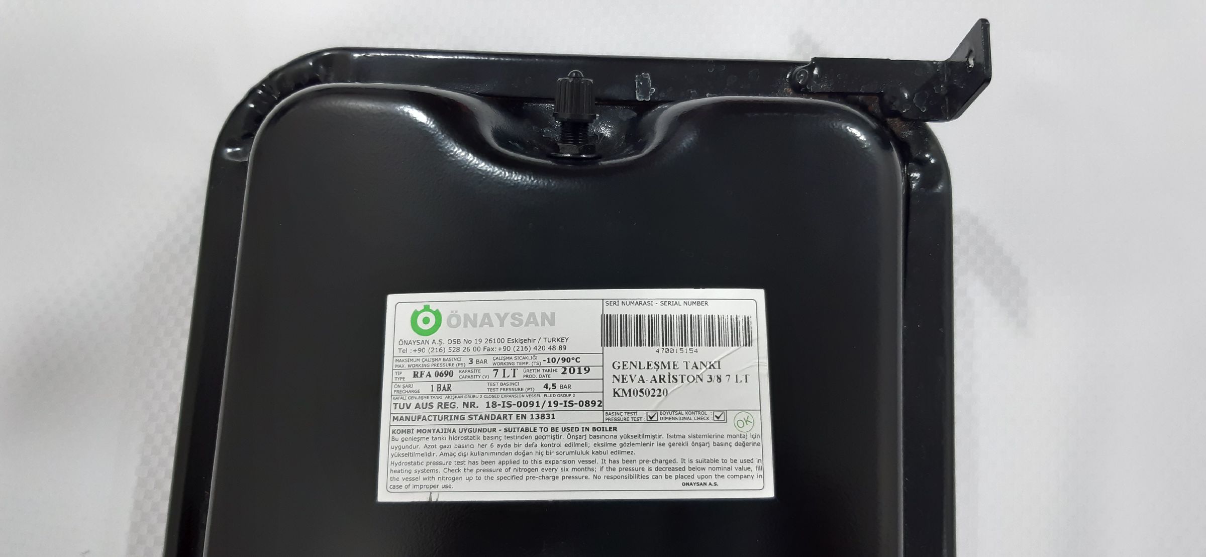 DEMİRDÖKÜM SİYAH GENLEŞME TANK DİK BORU ÇAPI 3-8 , DEMİRDÖKÜM KOMBİ 7 LT GENLEŞME TANK