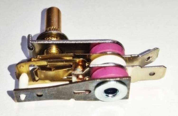 Conti Tost Makinesi Termostat , Mil Uzunluğu 2 cm , 220 V - 250 V Otomatik
